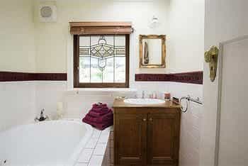 Adeline Bed and Breakfast