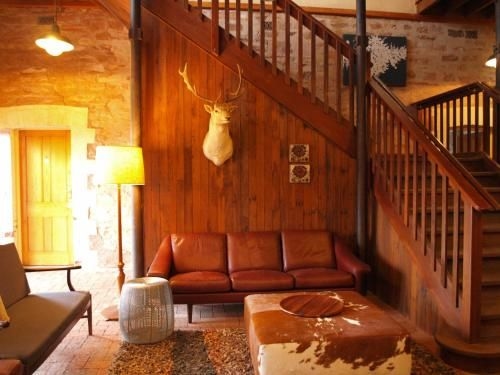 แพรรี โฮเทล (Prairie Hotel & Outback Lodge)4