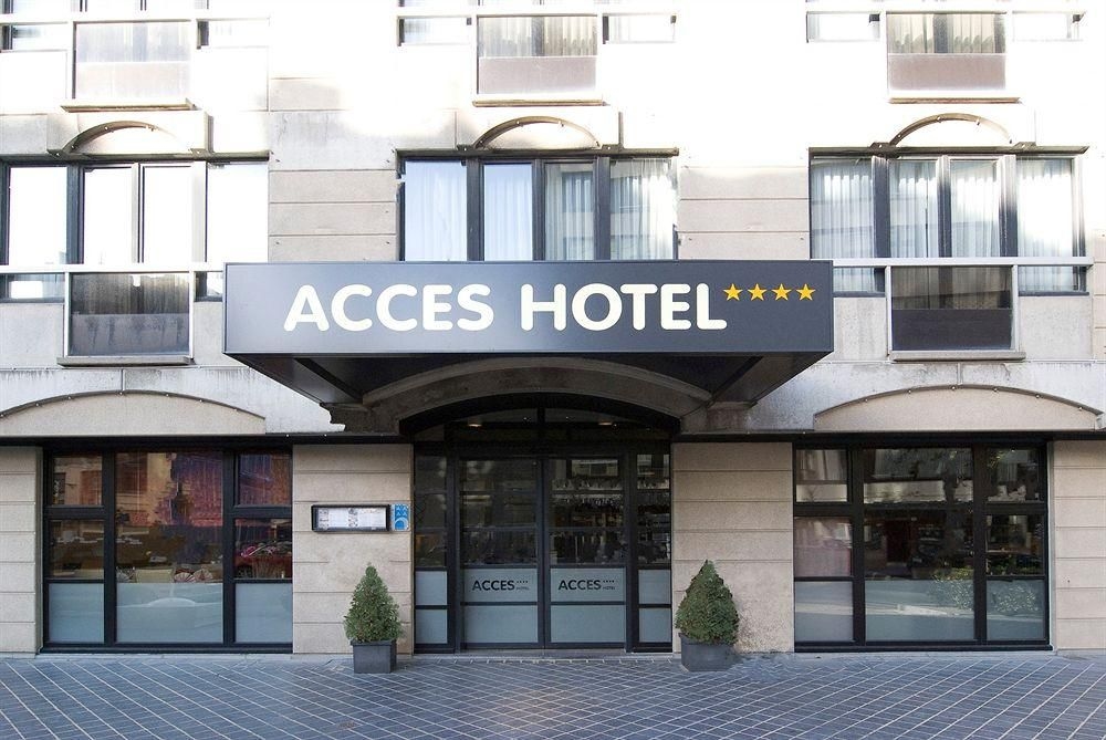 Acces0