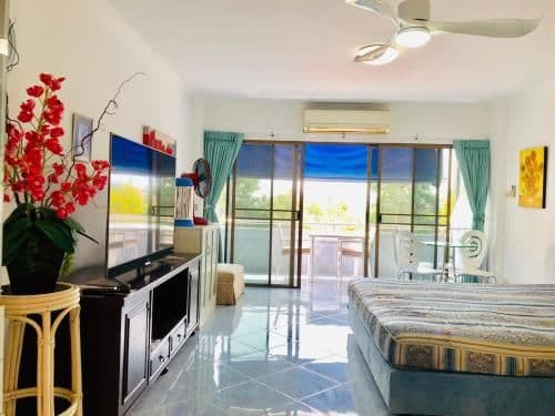 Superior Apartment with Balcony and Sea View