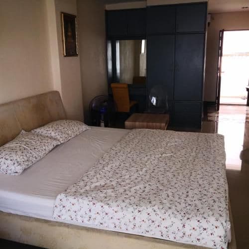 Budget Apartment with Balcony