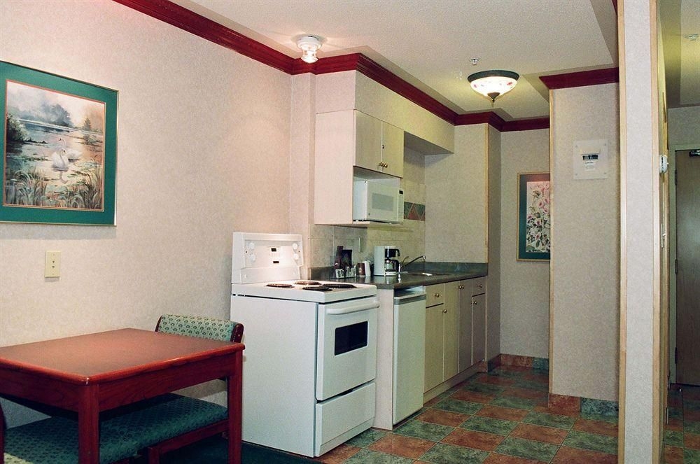 Robsonstrasse Hotel and Suites4