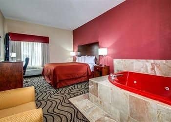 Quality Inn & Suites Quality Inn & Suites