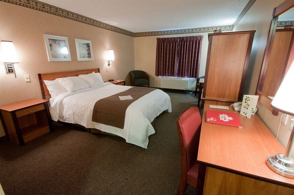 CANAD INNS CLUB REGENT CASINO2