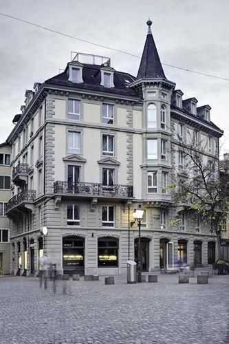 โฮเต็ล แพลตซ์เฮิร์ช (Hotel Platzhirsch)0