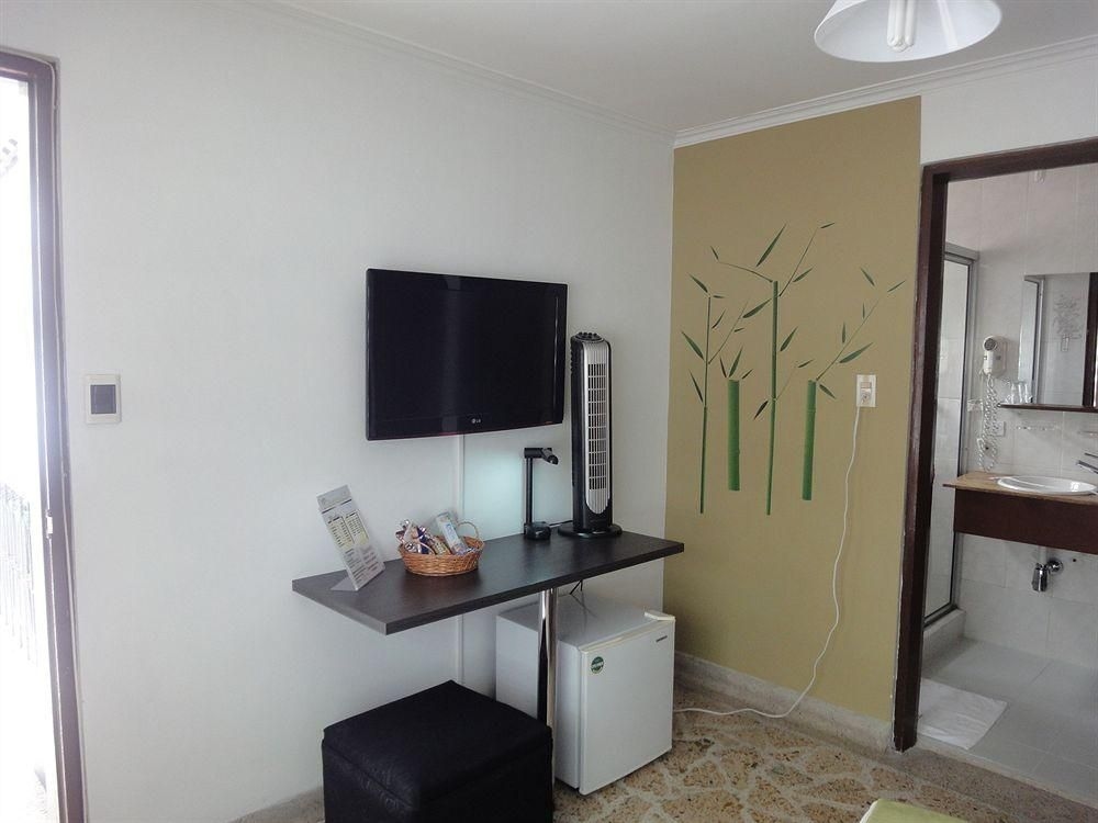 Hotel Casa Mayor0