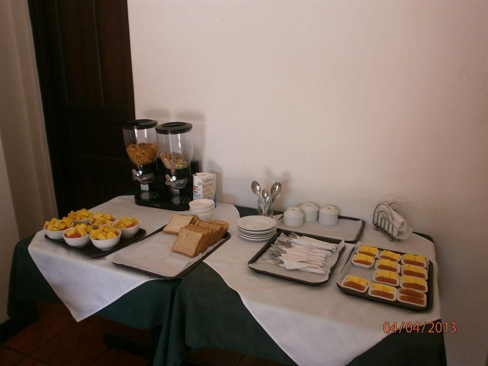 Hotel Colonial3