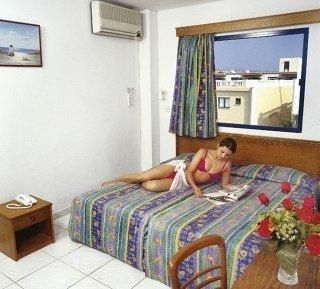 Tsokkos Holiday Apartments0