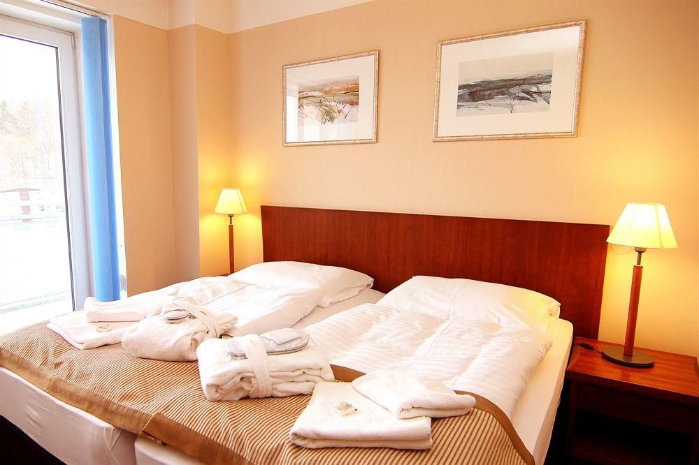 โรงแรมสปา มาร์ตเทล (Spa Hotel Marttel)0