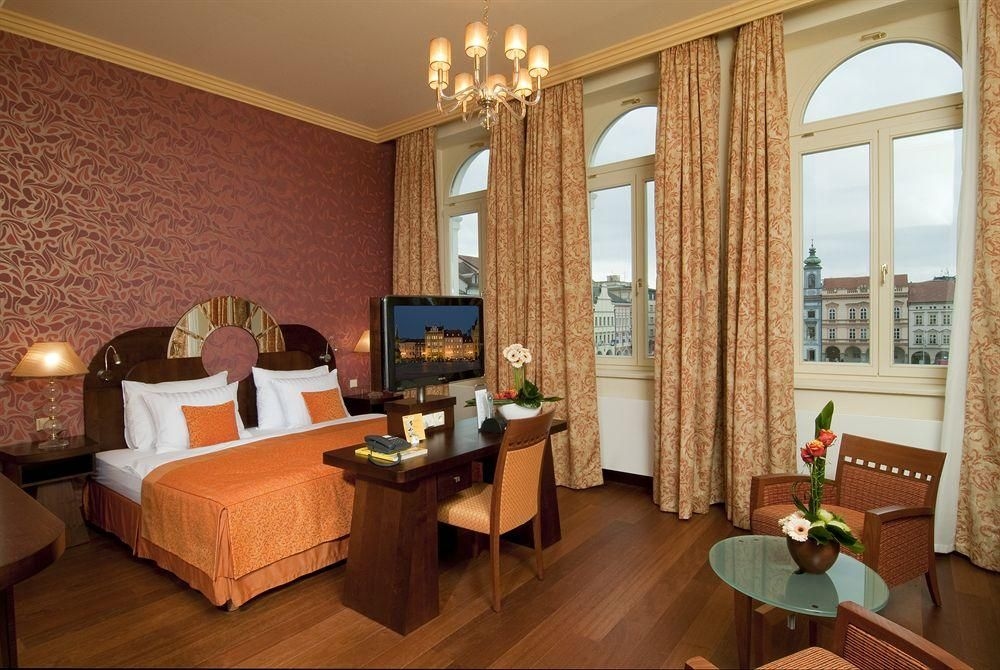 Zvon Design Suites1
