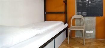 Czech Inn2