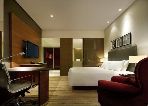 Deluxe King Room