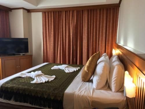 Deluxe Double or Twin Room