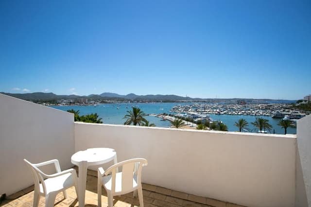 STUDIO SEA VIEW