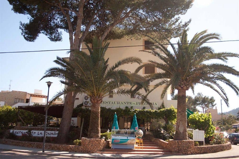 Apartamentos La Cabanya Apartamentos La Cabanya