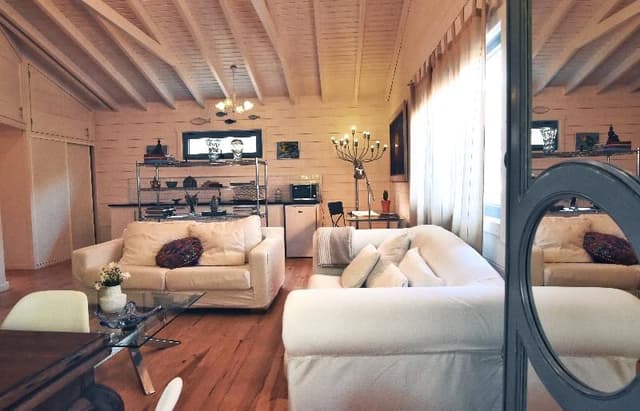 LODGE CAPACITY 3 ONE BEDROOM