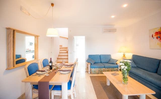 APARTMENT CAPACITY 6