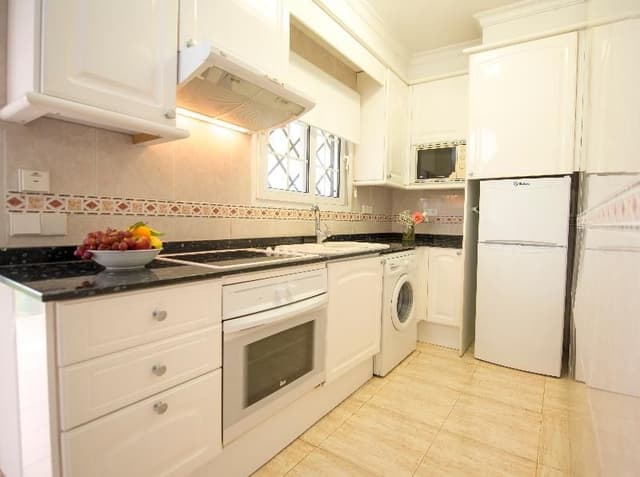 STUDIO CAPACITY 2 ONE BEDROOM
