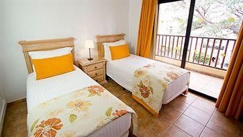Royal Sunset Beach Club3