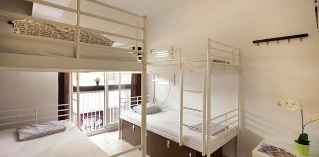 Bed in dormitory CAPACITY 4