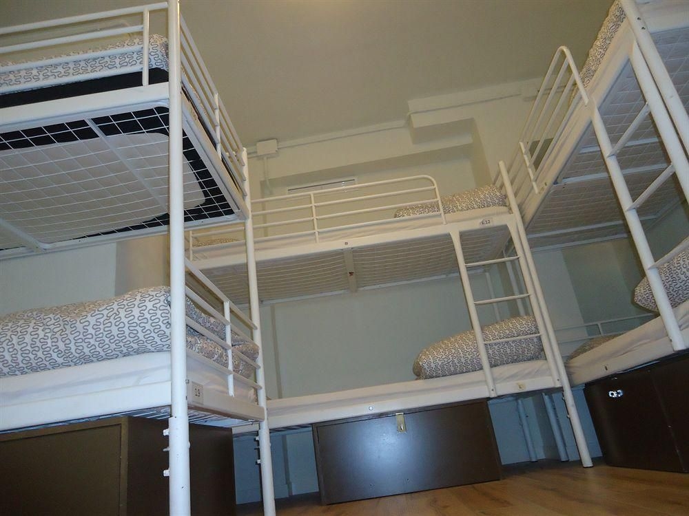 Gracia City Hostel Barcelona2