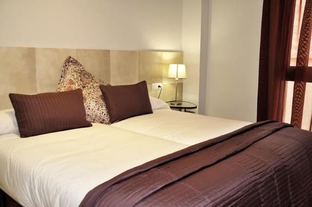 APARTMENT CAPACITY 9 FOUR BEDROOMS
