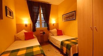 Hotel Led Sitges2