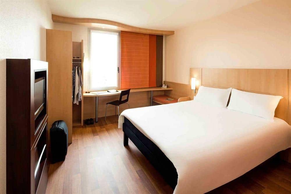ibis Barcelona Santa Coloma ibis Barcelona Santa Coloma