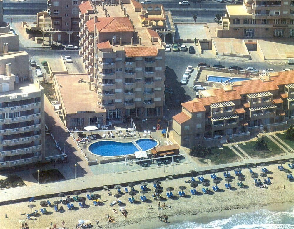 La Mirage La Mirage