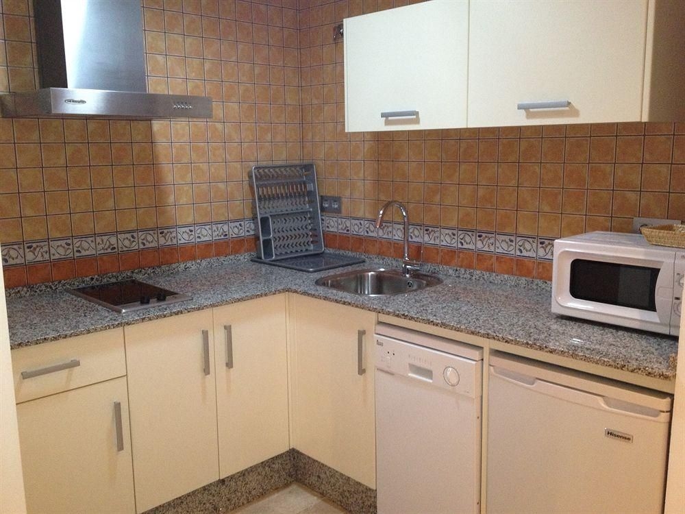 Hotel Apartamentos Loto Conil3