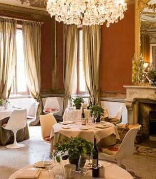 Le Chateau des Alpilles Le Chateau des Alpilles