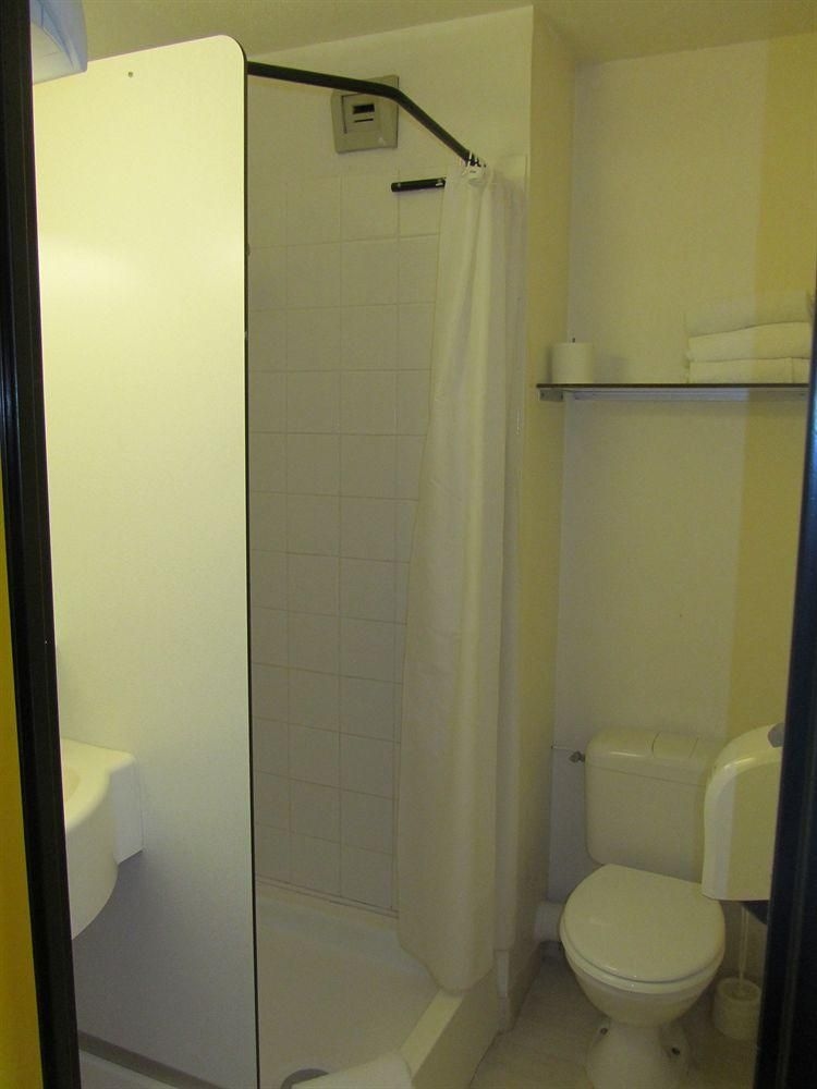 HOTEL BALLADINS ANGERS1