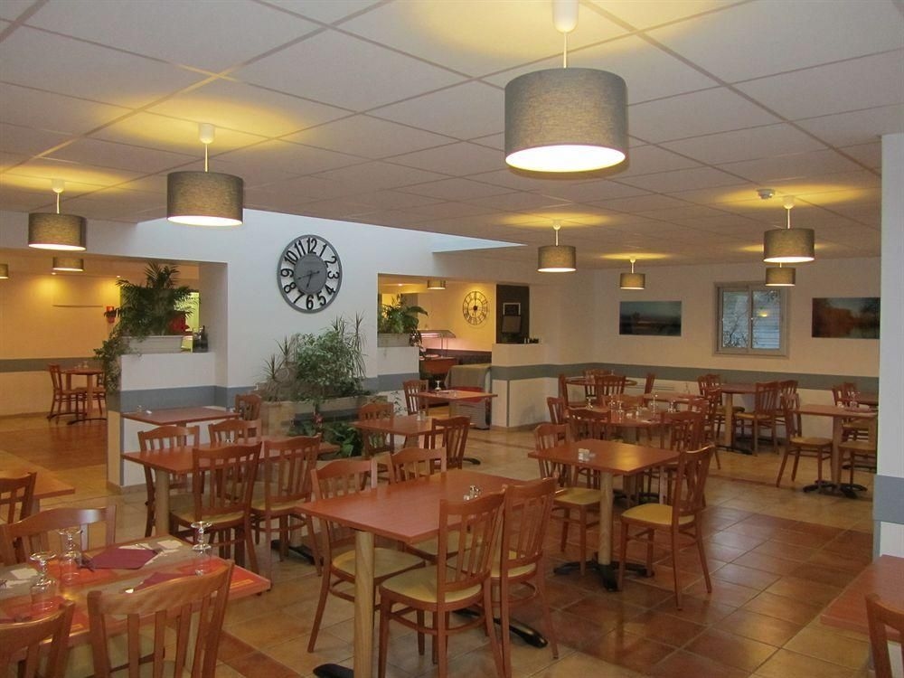 HOTEL BALLADINS ANGERS4