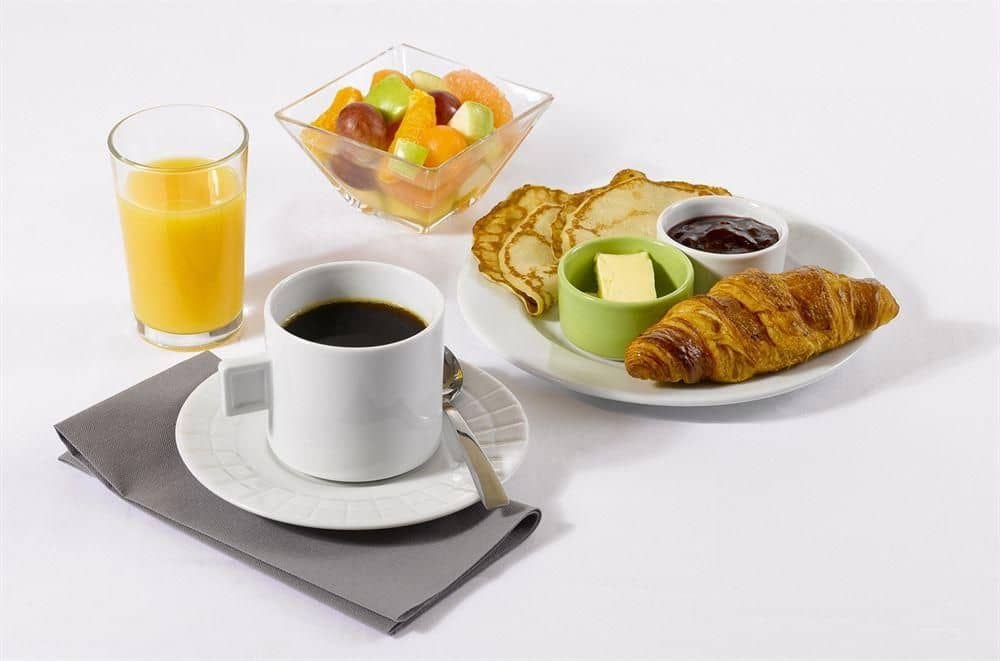 Hotel Campanile ANGOULEME OUEST - Saint Yrieix Hotel Campanile ANGOULEME OUEST - Saint Yrieix