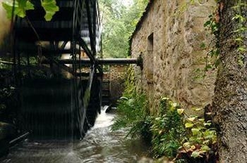 Hostellerie du Moulin des Ruats0