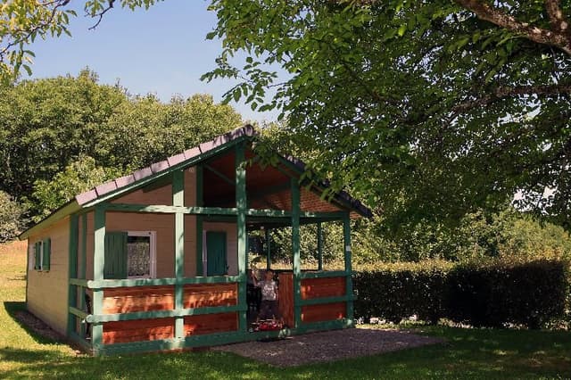 BUNGALOW CAPACITY 6