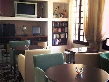 Palazzo Arhontiko Apartments1