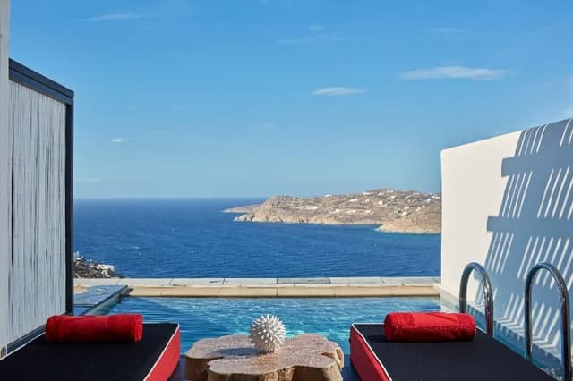 Double or Twin WITH PRIVATE POOL