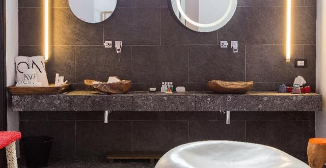 SUITE GRAND