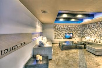 Memories Beach Hotel0
