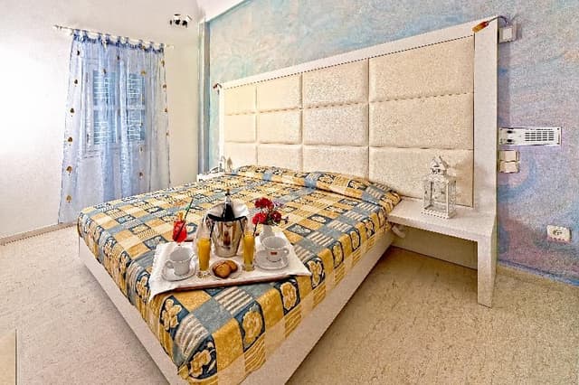 APARTMENT CAPACITY 4