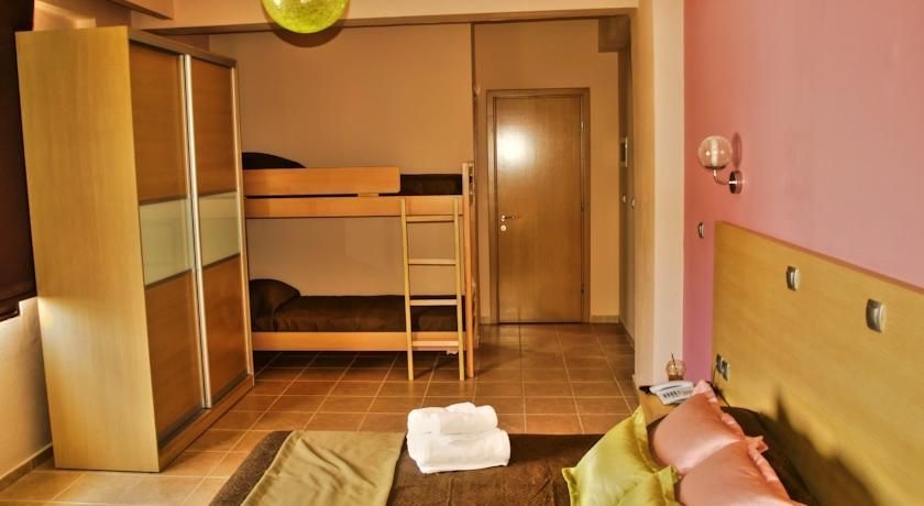 Maranton Beach Hotel4