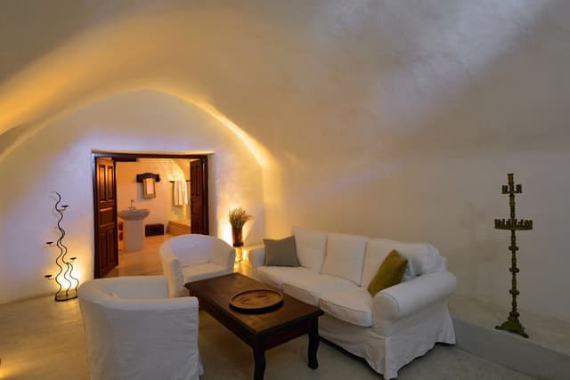 VILLA FIVE BEDROOMS