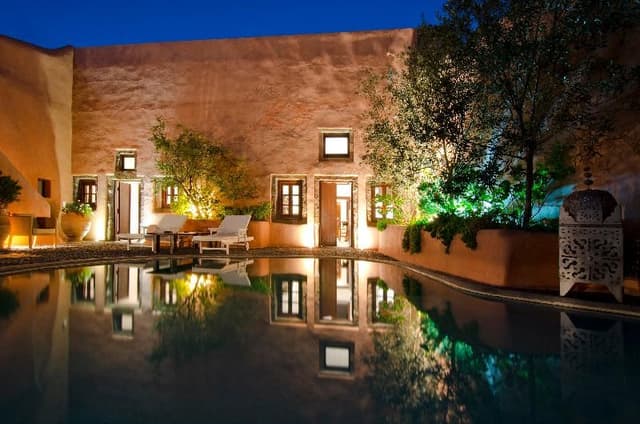 VILLA TWO BEDROOMS WITH PRIVATE POOL