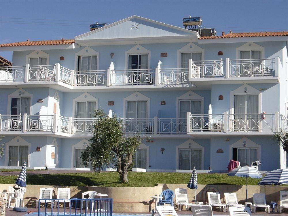Filoxenia Hotel Apartments3