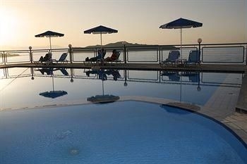 Renieris Hotel1