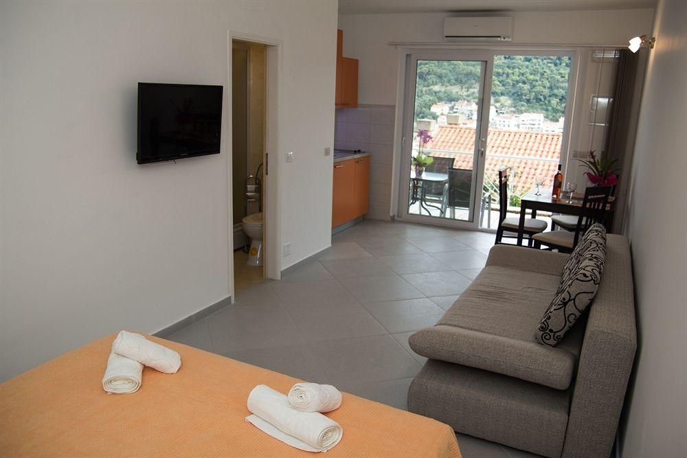 Apartments Mandy1