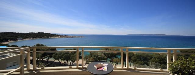 DOUBLE SUPERIOR WITH BALCONY