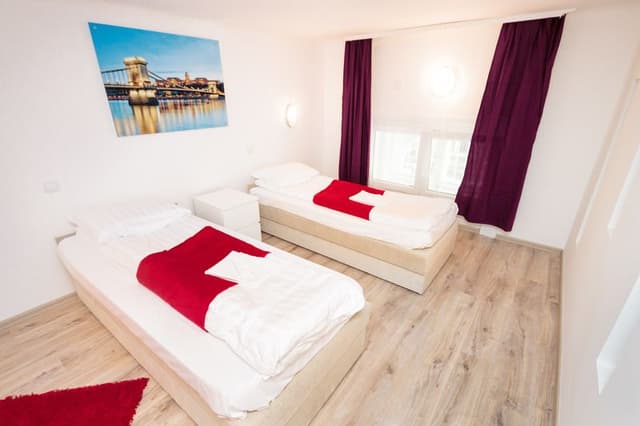 APARTMENT CAPACITY 6