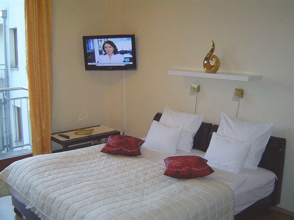 Trendy Deluxe Apartments0